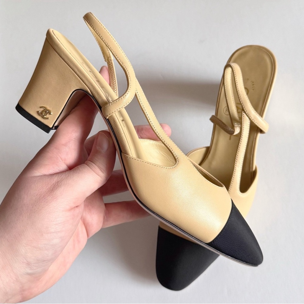CHANEL 2025 Classic Beige / Black Goatskin and Grosgrain CC Slingbacks